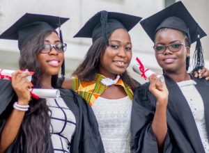 infoworld-professional-institute-ecole-de-langues-anglais-accra-1024x543